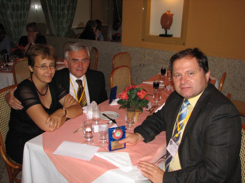 e35conferencedinner.jpg